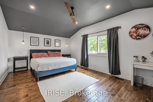 109 Thomas St, House other with 4 bedrooms, 3 bathrooms and 4 parking in Cambridge ON | Image 17