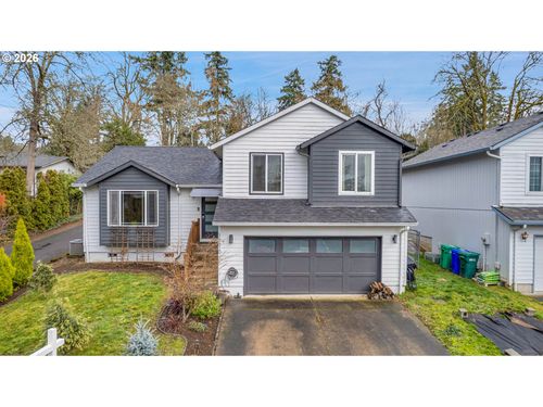 16610 Se Harold Ave, Milwaukie, OR, 97267-4903 | Card Image