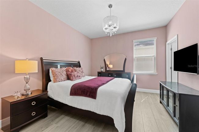 Bedroom 5 - ensuite | Image 37