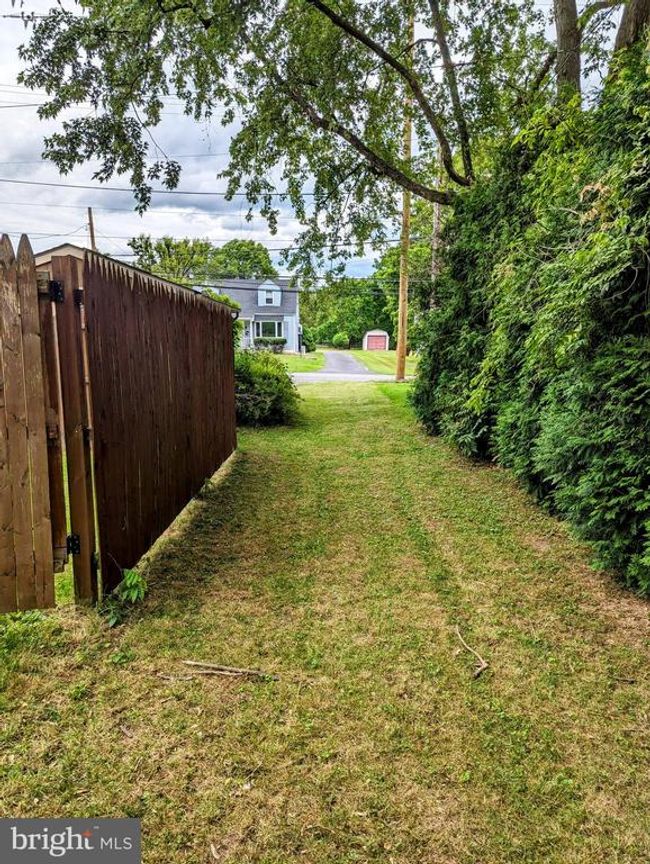 1216 N Franklin St, House other with 4 bedrooms, 1 bathrooms and null parking in POTTSTOWN PA | Image 34