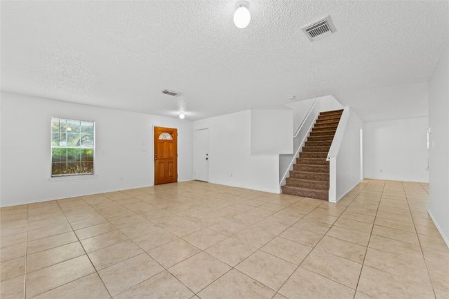 491 Emerald Fields Ln, House other with 4 bedrooms, 3 bathrooms and 4 parking in Kyle TX | Image 4