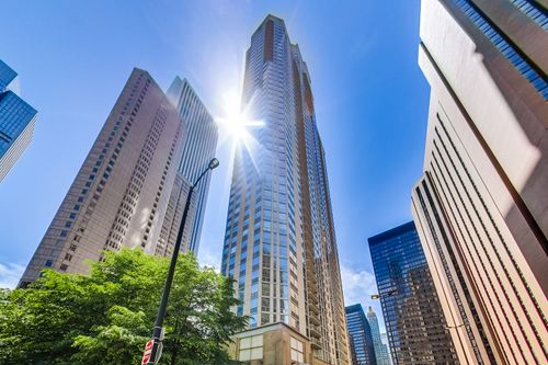 2510-222 N Columbus Dr, CHICAGO, IL, 60601 | Card Image