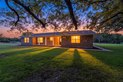 2566 County Road 147, Gainesville, TX, 76240-7146 | Card Image