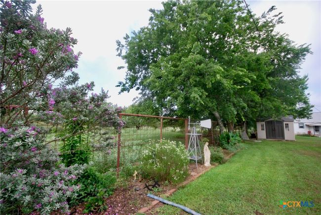 12604 N State Highway 95, Home with 0 bedrooms, 0 bathrooms and null parking in Flatonia TX | Image 40