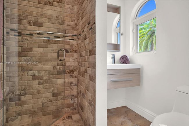 2115 Country Club Prado, House other with 4 bedrooms, 5 bathrooms and null parking in Coral Gables FL | Image 46