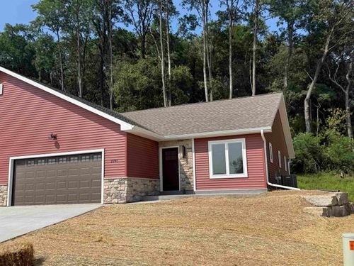 1091 Rusalka Cir, REEDSBURG, WI, 53959-1482 | Card Image
