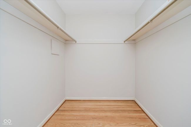 Large walk-in closet | Image 17