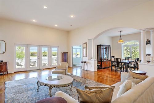 2386 Pleasant St, Dighton, MA, 02715-1500 | Card Image