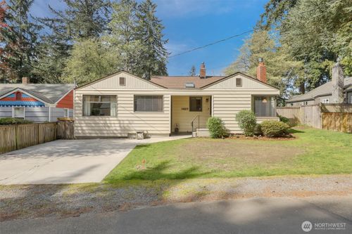 14317 23rd Pl Ne, Seattle, WA, 98125-3330 | Card Image