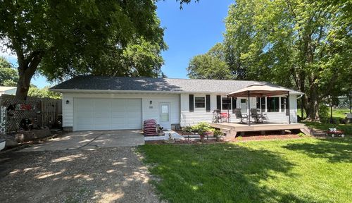 608 Lakeshore Dr, Freeborn, MN, 56032-2224 | Card Image