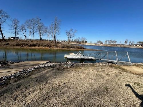 36/37 Connie Beth Ln, Savannah, TN, 38372 | Card Image