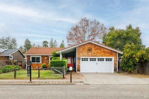 719 Madison Dr, Sonoma, CA, 95476-4131 | Card Image