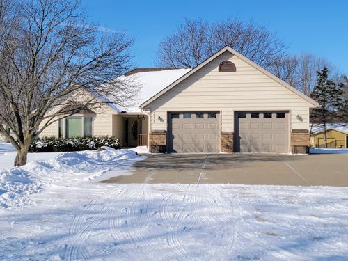 215 Girgen Drive, Vermillion, MN, 55085 | Card Image