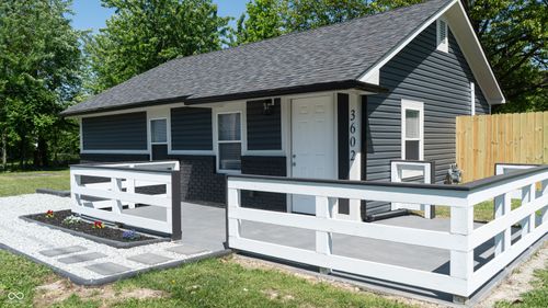 3602 N Leland Ave, Indianapolis, IN, 46218-1750 | Card Image