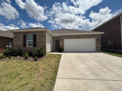 1605 Shadow Hawk Dr, Haslet, TX, 76052-3609 | Card Image
