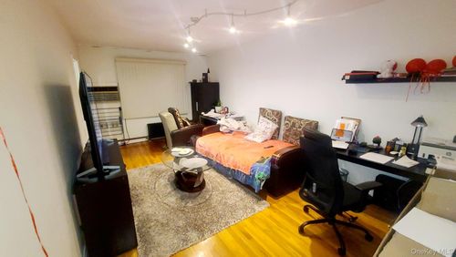 2-105-26 63rd Rd, Forest Hills, NY, 11375-1349 | Card Image