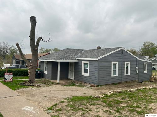 4542 N 40th St, Omaha, NE, 68111-2111 | Card Image