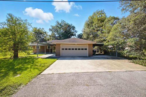 115 Katherine St, West Orange, TX, 77630-5320 | Card Image