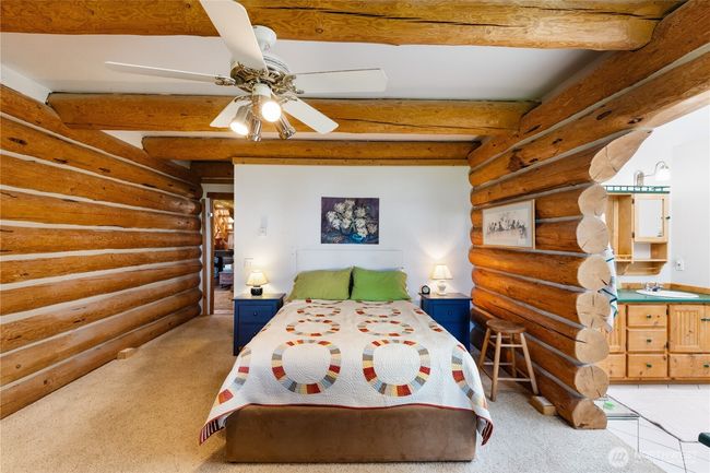 Master Bedroom | Image 15