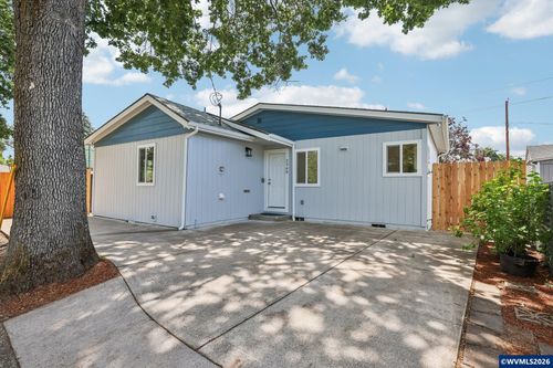 2360 Townsend Way Se, Salem, OR, 97301-6769 | Card Image