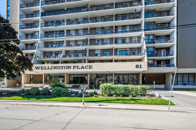 1002 - 81 Church St, Home with 2 bedrooms, 1 bathrooms and 1 parking in Kitchener ON | Image 2