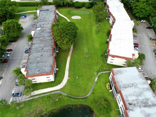 201-8940 S Hollybrook Blvd, Pembroke Pines, FL, 33025-1309 | Card Image