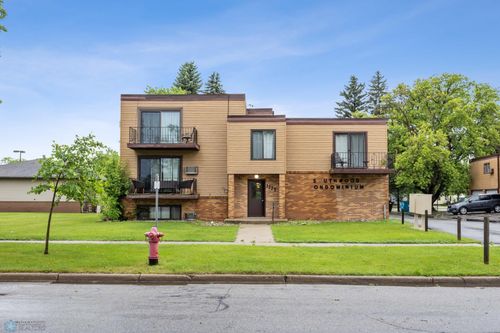 apt-7-1225 7th St S, Moorhead, MN, 56560-3463 | Card Image