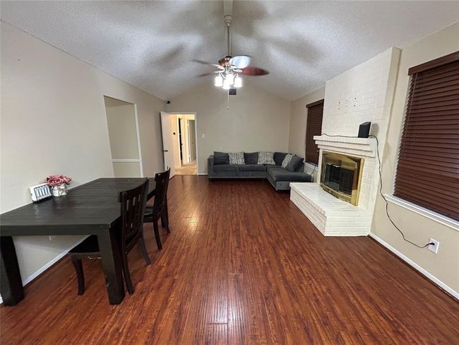 3614 Drawbridge Dr, House other with 3 bedrooms, 2 bathrooms and 2 parking in Humble TX | Image 6