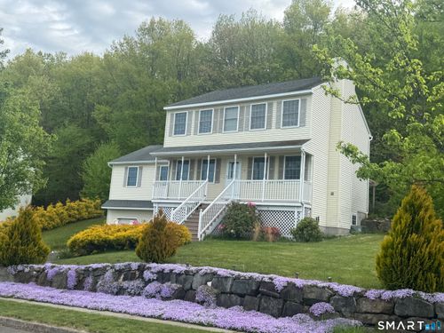 32 Tyler Hill Rd, Naugatuck, CT, 06770-3193 | Card Image