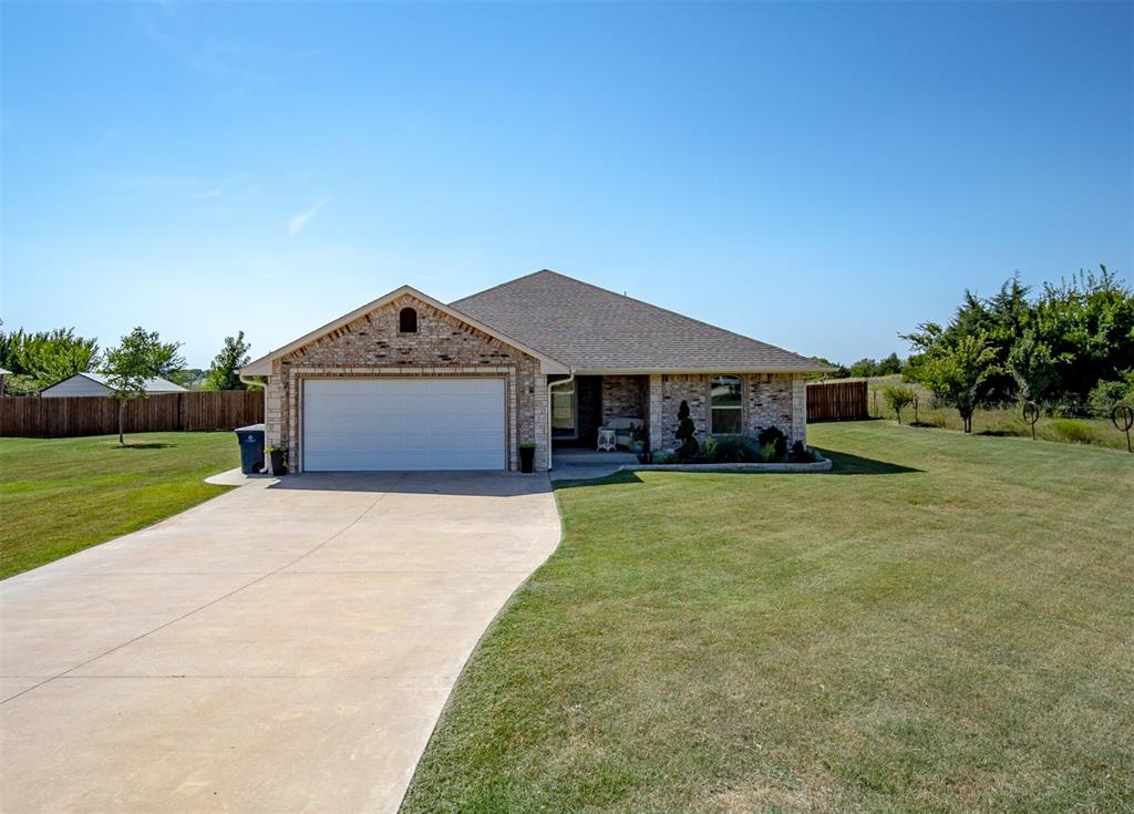 Cheyenne Ln, Blanchard, OK 73010