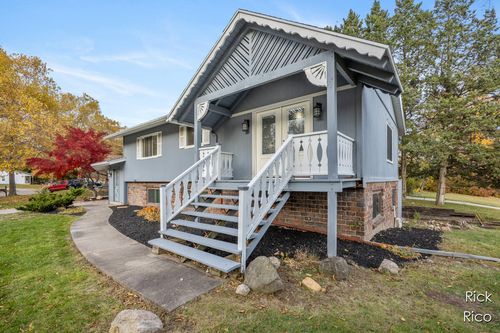 646 Nordberg Ave, Grand Rapids, MI, 49504-4732 | Card Image