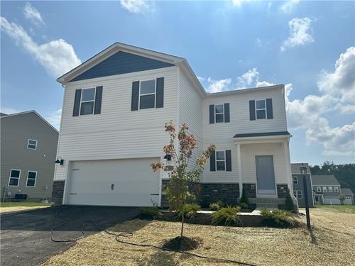 392 Dana Dr, Hunker, PA, 15639-3040 | Card Image
