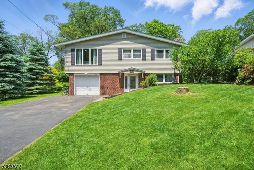 630 Bensel Dr, Landing, NJ, 07850-1407 | Card Image