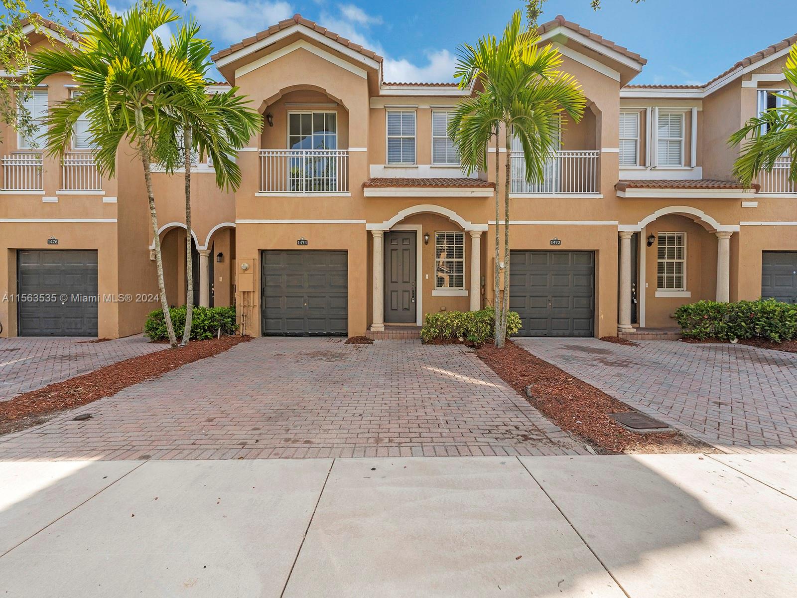 25th Ave, Homestead, FL 33035