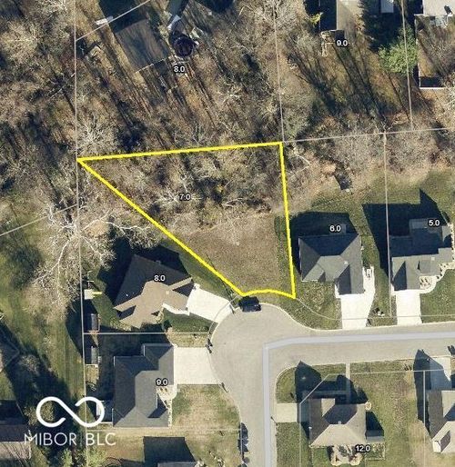 818 Beech St, Brownstown, IN, 47220-5502 | Card Image