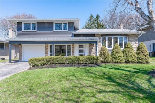 34 Bradley Dr, Kitchener, ON, N2A1K4 | Card Image