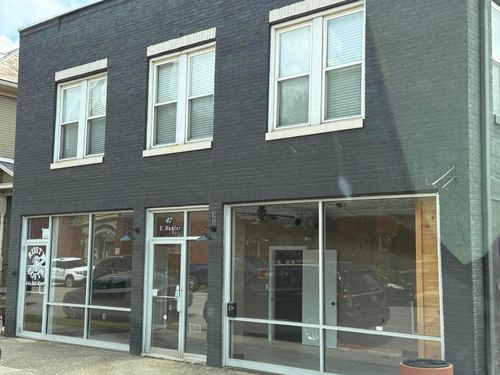 49 E Hunter St, Logan, OH, 43138-1216 | Card Image