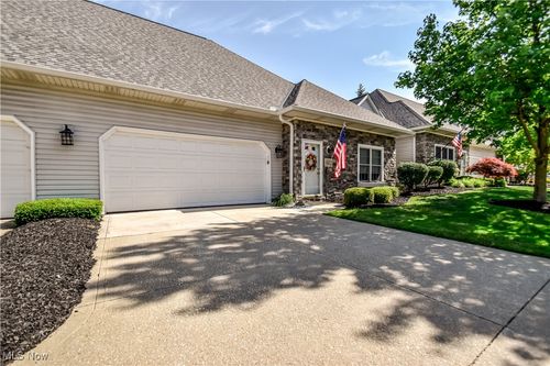 612 Fiddlers Way, Painesville, OH, 44077 | Card Image