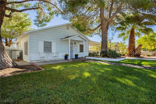 639 Avenue F, Boulder City, NV, 89005-2763 | Card Image