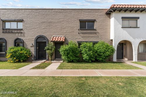 2933 E Fairmount Ave, Phoenix, AZ, 85016-6958 | Card Image