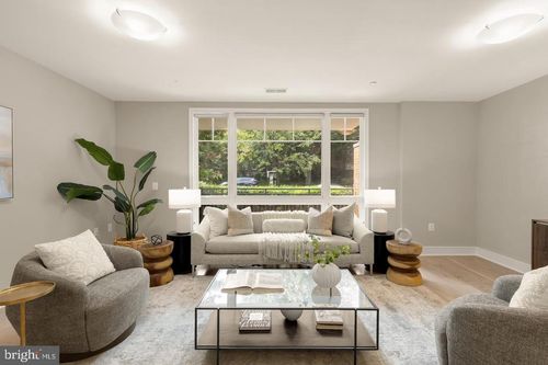 2-5109 Connecticut Ave Nw, WASHINGTON, DC, 20008-2035 | Card Image
