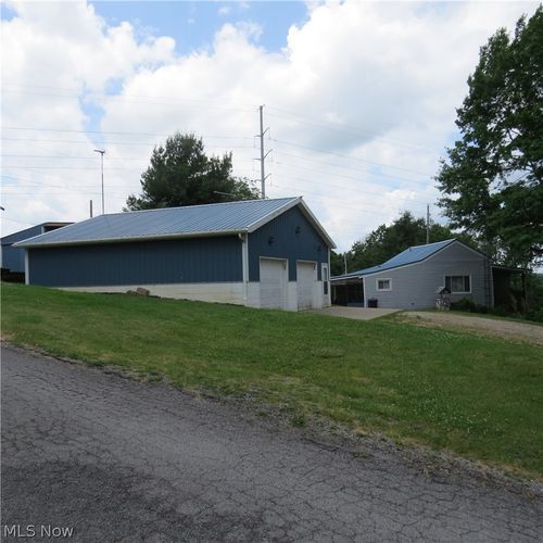 3086 Apollo Road Se, Carrollton, OH, 44615 | Card Image