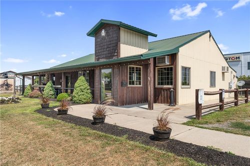 40 Park Dr, Hornell, NY, 14843-2213 | Card Image