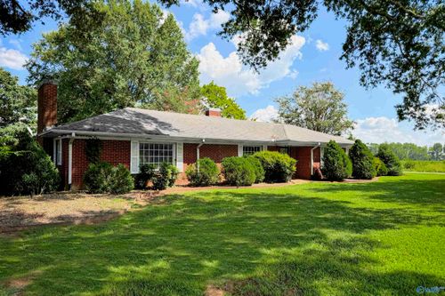 2075 Us Highway 31 S, Athens, AL, 35611-9467 | Card Image