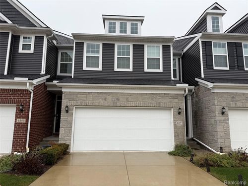 4811 Broomfield Way, Lake Orion, MI, 48359-1957 | Card Image