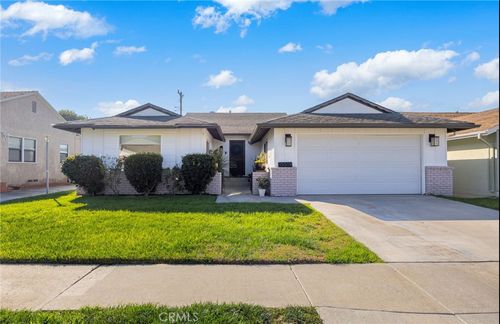 15519 Gerkin Ave, Lawndale, CA, 90260-3508 | Card Image