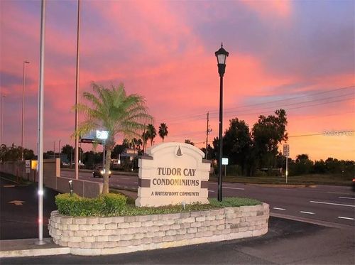 j207-9109 W Hillsborough Ave, TAMPA, FL, 33615-3754 | Card Image