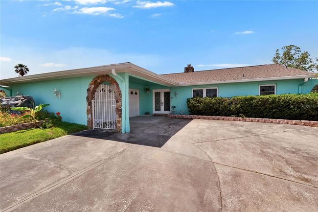6530 Manila Palm Way, House other with 4 bedrooms, 2 bathrooms and null parking in APOLLO BEACH FL | Image 5