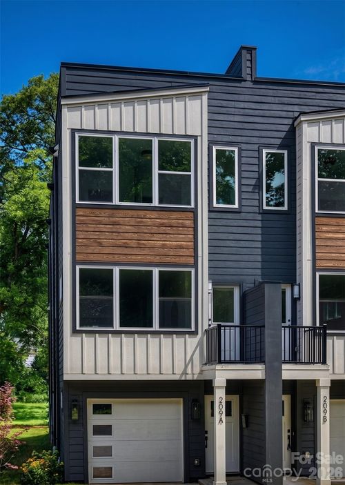 a-209 Coxe Ave, Charlotte, NC, 28208-4208 | Card Image