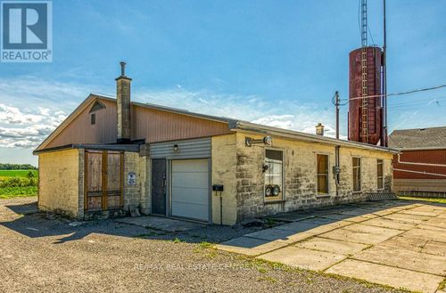 8268 Highway No 20 Highway, Grimsby (Grimsby Escarpment), ON, L0R2A0 | Card Image